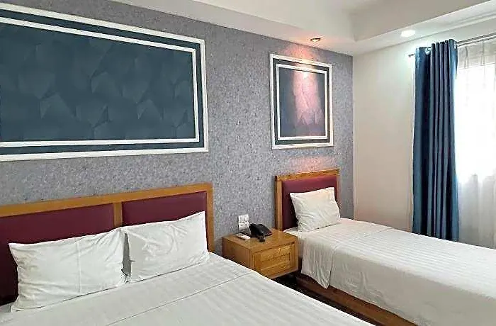 Holiday Suites & Spa